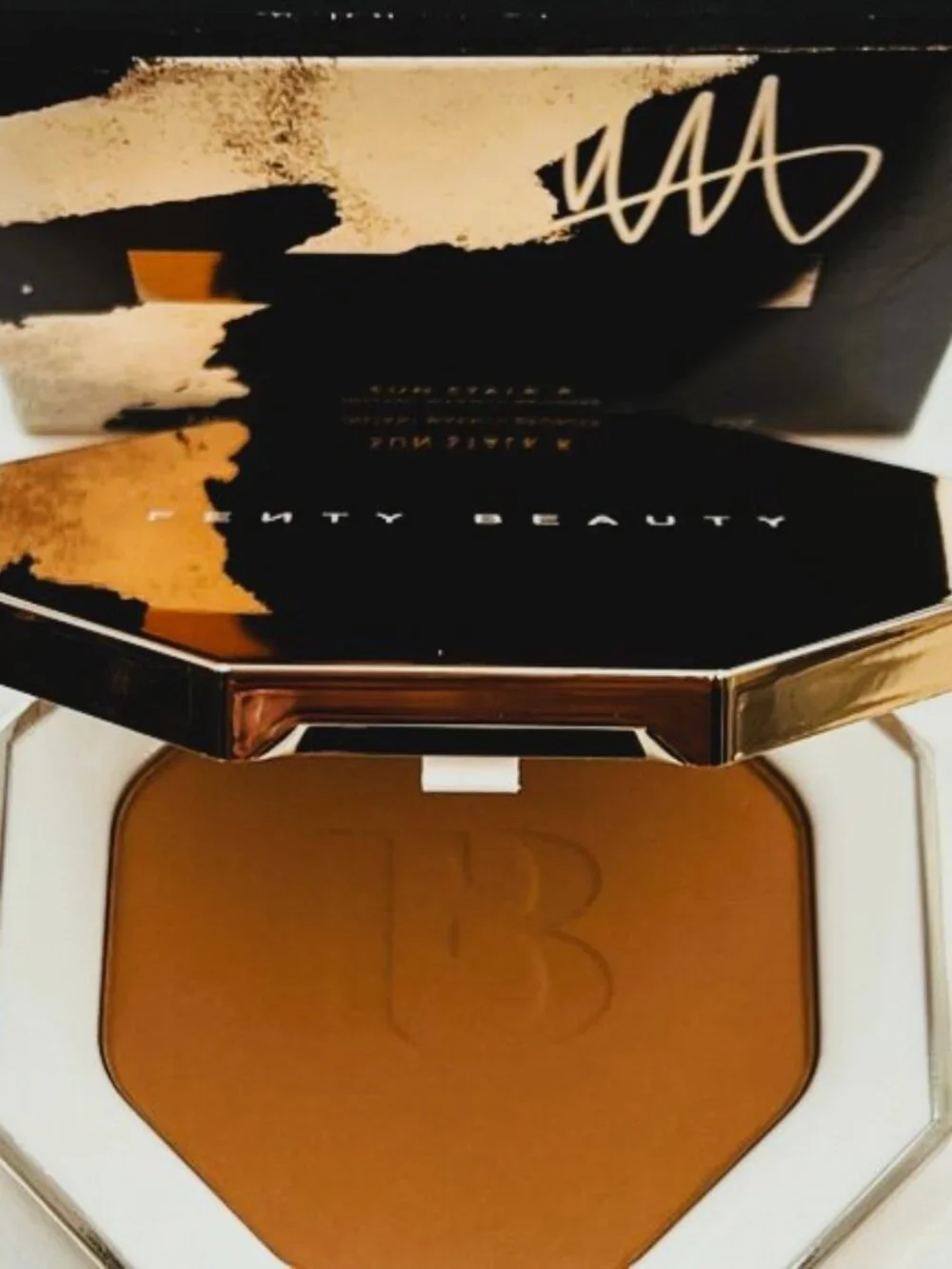 NIB ✅ Fenty 07 COCO NAUGHTY  Sun Stalk'r Instant Warmth Bronzer